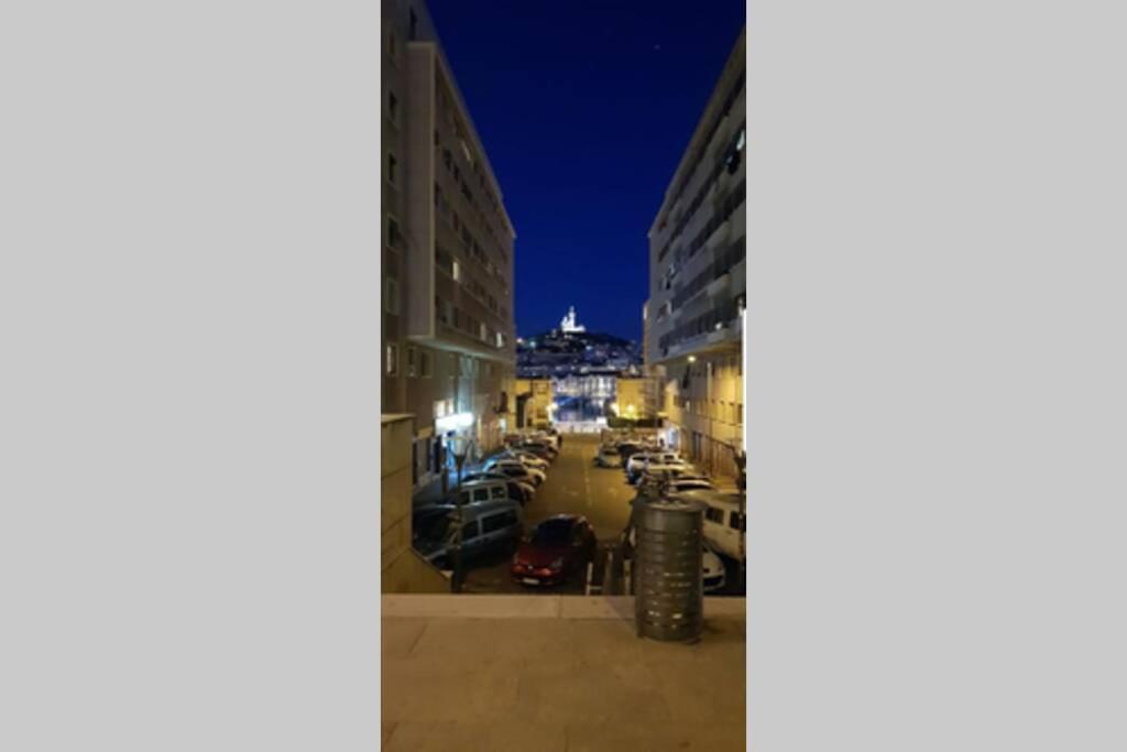 Appartement Front Vieux Port Tout Option Jacuzzi Marseille Kültér fotó